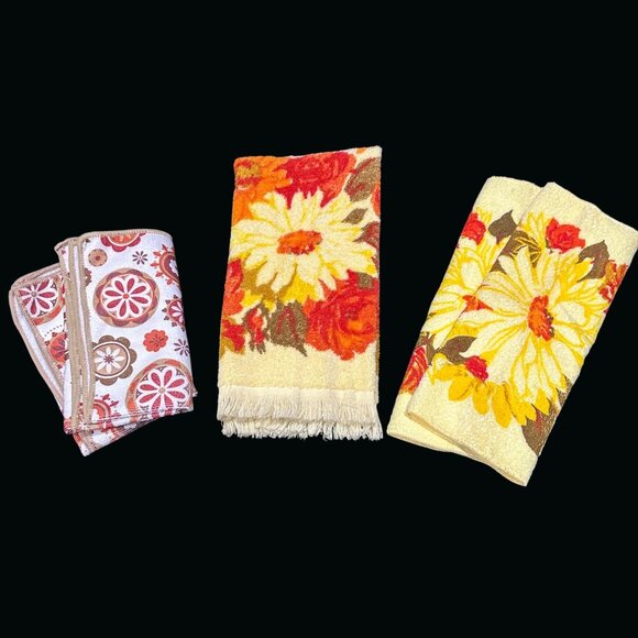 Vintage Towel Set Bundle Cannon Floral Hand Towel 2 NEW Washcloths 2 Dishtowels - Picture 1 of 13